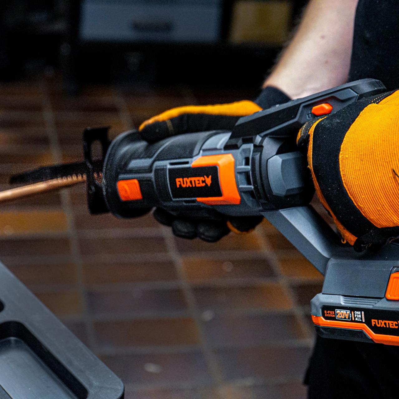 B-WARE FUXTEC 20V Akku Säbelsäge FX-E1SS20 ohne Akkupack, ohne Ladegerät